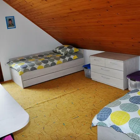 Apartma Lara & Jaka * Kranjska Gora